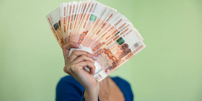 Женщина превратила дружбу в кредитный капкан для своего знакомого в ХМАО