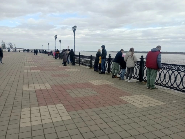 Новые арт-объекты установят в речпорту Сургута