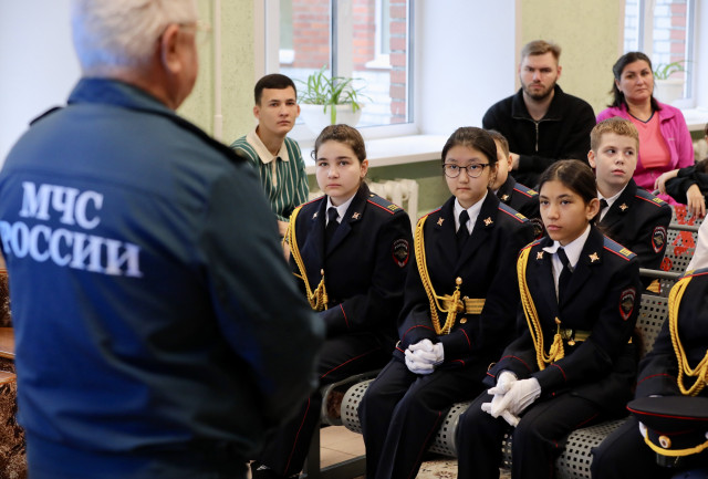 В Сургутском районе усилили контроль за людьми на неокрепшем льду В Сургутском районе усилили контроль за людьми на неокрепшем льду