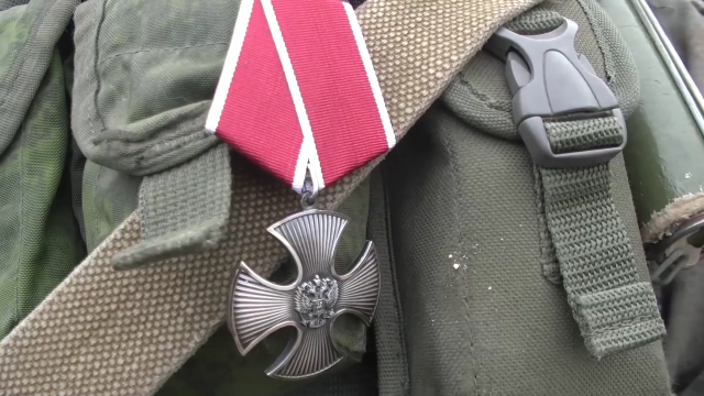 Боец СВО из ХМАО спас сослуживцев из-под огня и получил орден Мужества Боец СВО из ХМАО спас сослуживцев из-под огня и получил орден Мужества