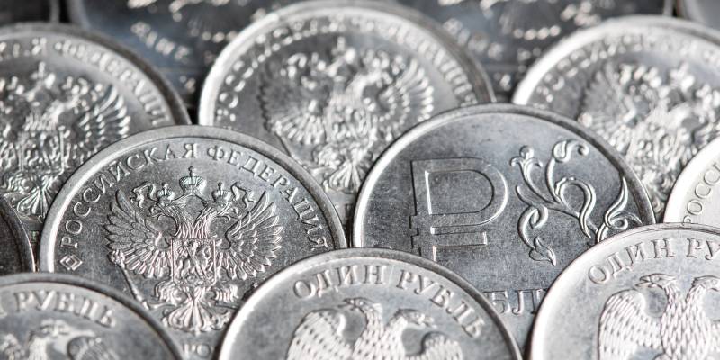 Экс-директор муниципального предприятия в ХМАО выплатила полмиллиона несуществующей работнице