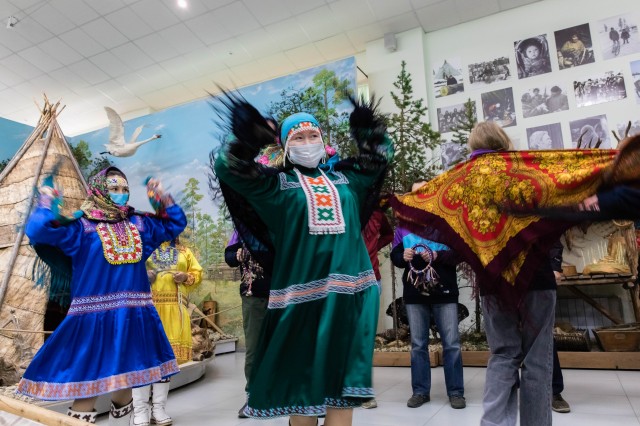 Творческие коллективы Сургутского района отправятся на гастроли в отдалённые поселения