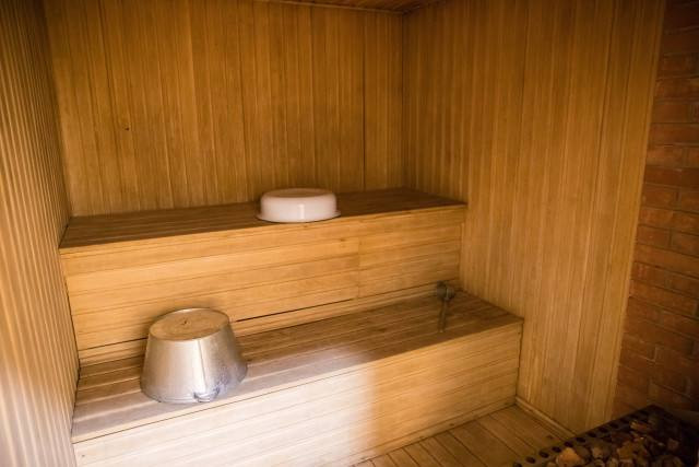 Мыться стало дороже: в ХМАО резко выросли цены на посещение бани