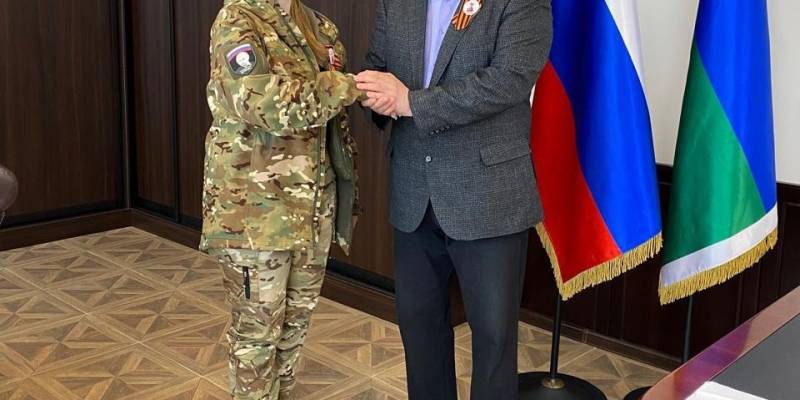 Вернулась героем: девушка из Сургутского района отслужила в зоне СВО штурмовиком и оператором БПЛА