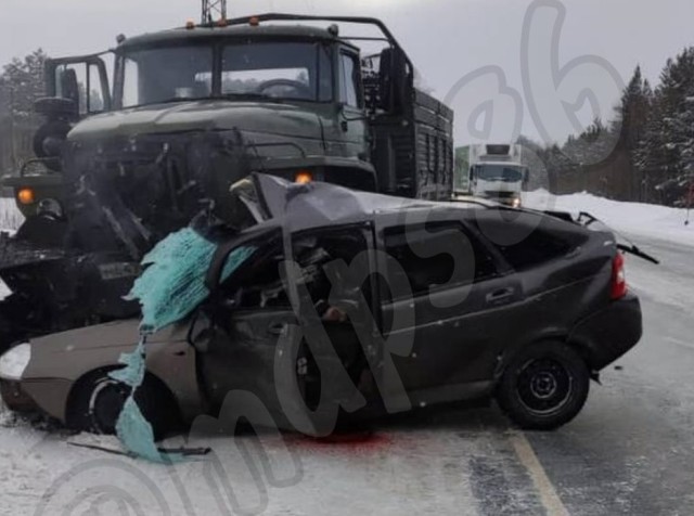 В ДТП на трассе Лянтор-Сургут погиб водитель