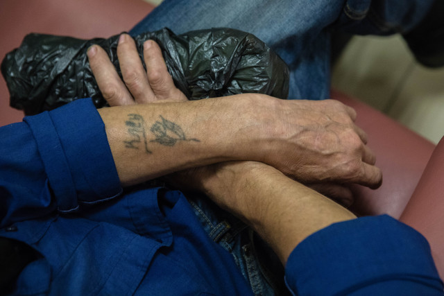 В ХМАО мужчина сдавал квартиру наркоманам, но его самого сдали полиции В ХМАО мужчина сдавал квартиру наркоманам, но его самого сдали полиции