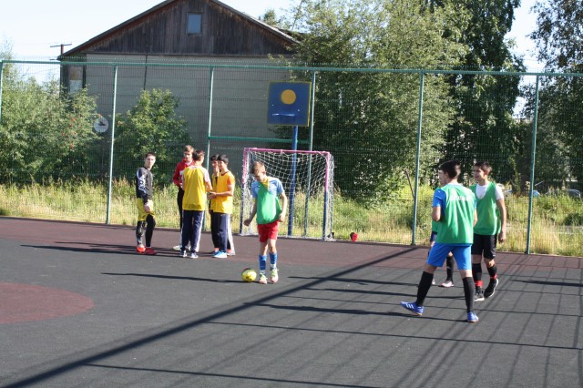 В честь Дня физкультурника в Сургутском районе провели турнир по мини-футболу