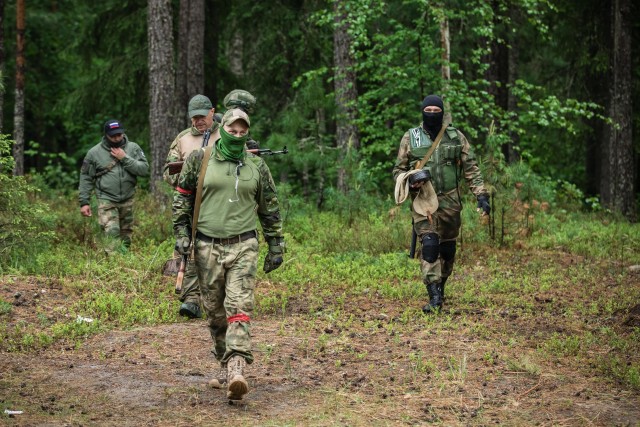 В Сургутском районе прошедшие СВО бойцы учат добровольцев сражаться и выживать