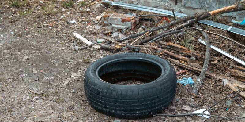 Автоэксперт рассказал, когда менять и как хранить зимнюю резину