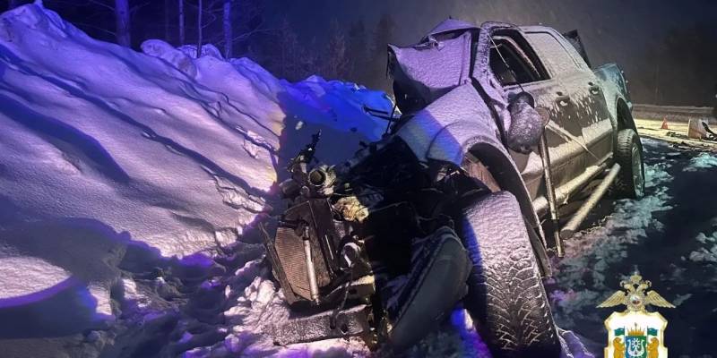 ​На трассе ХМАО в лобовом ДТП погиб мужчина