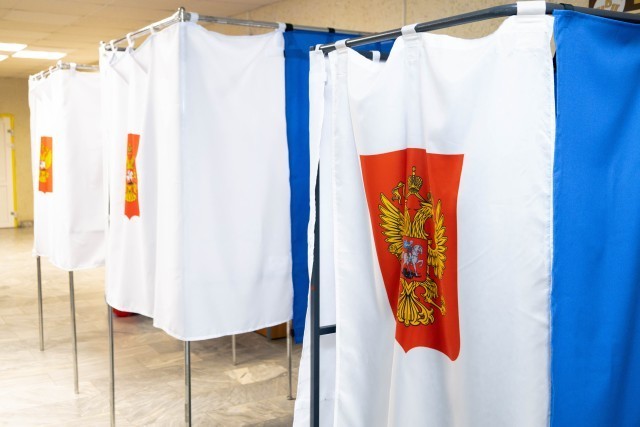 ​В ХМАО супруги два дня шли по тайге, чтобы проголосовать на выборах президента РФ