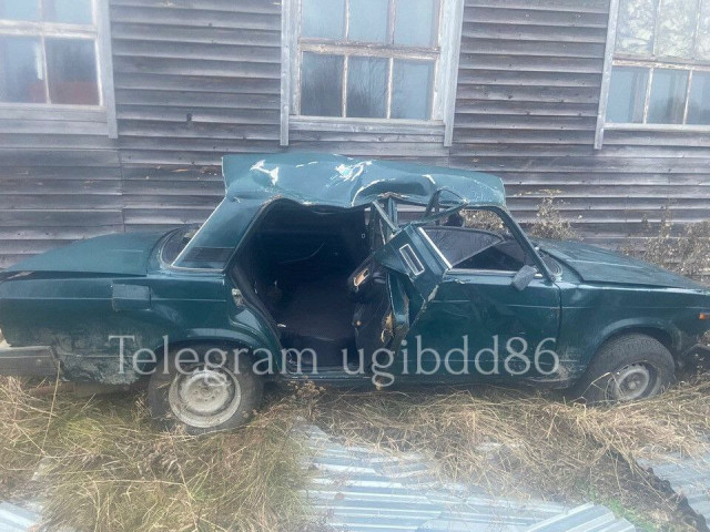 В ХМАО нетрезвый водитель без прав устроил ДТП с пострадавшими и скрылся В ХМАО нетрезвый водитель без прав устроил ДТП с пострадавшими и скрылся