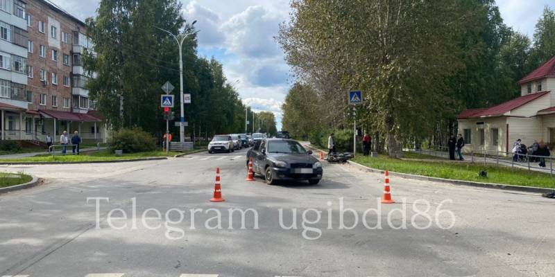 ​Мотоциклист пострадал в жестком массовом ДТП в ХМАО