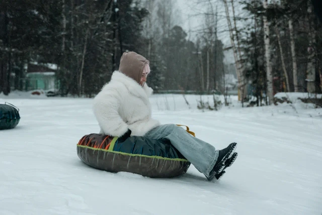 ​Почти две тысячи сургутян обратились в травматологию на январских праздниках