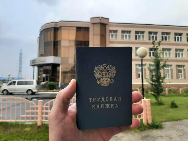 ​Почти на четверть увеличилось число людей, которые активно ищут работу в ХМАО