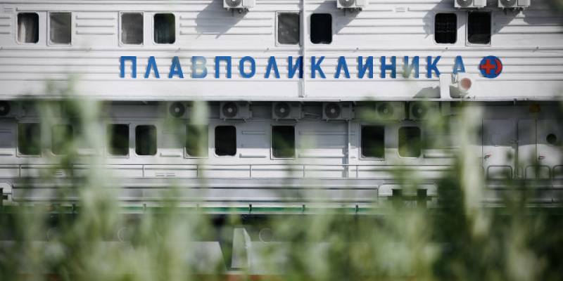 ​Стали известны поселения Сургутского района, которые посетят плавполиклиники Югры