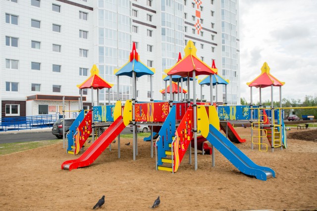 ​В ХМАО жители недовольны сносом 40-летней детской площадки