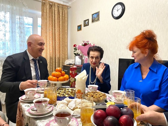 ​Труженица тыла из ХМАО отпраздновала 100-летний юбилей