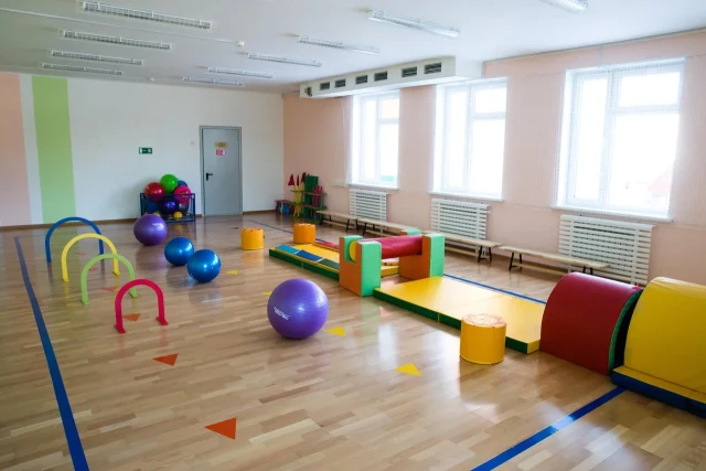 ​Группы в детских садах закрыли в 10 муниципалитетах ХМАО