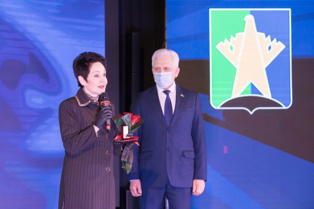 ​В Сургутском районе вручили награды ХМАО-Югры и муниципалитета