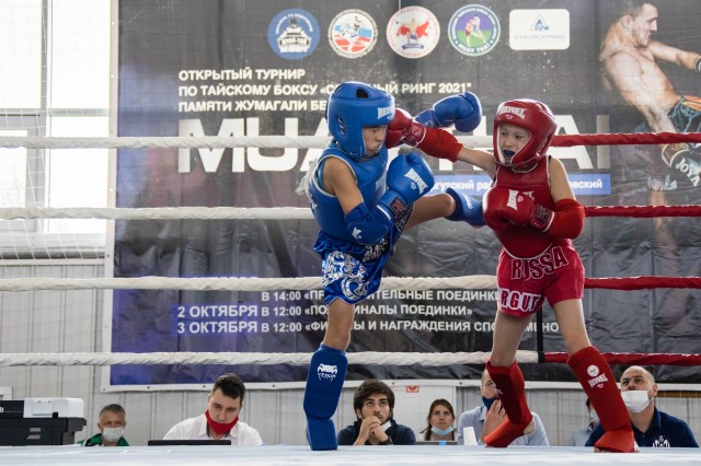 ​В Сургутском районе стартовал большой турнир по тайскому боксу