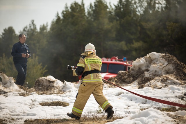 ​В ХМАО локализовали ландшафтный пожар площадью 250 гектаров