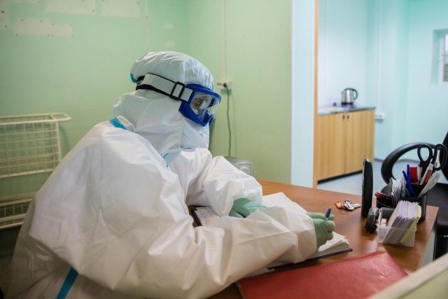 ​В ХМАО впервые с апреля зафиксировано более ста заболевших коронавирусом