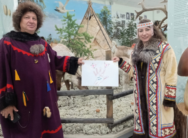 В Русскинском музее можно сфотографироваться в национальных костюмах В Русскинском музее можно сфотографироваться в национальных костюмах