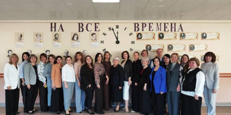 Педагоги Сургутского района осваивают управленческие навыки