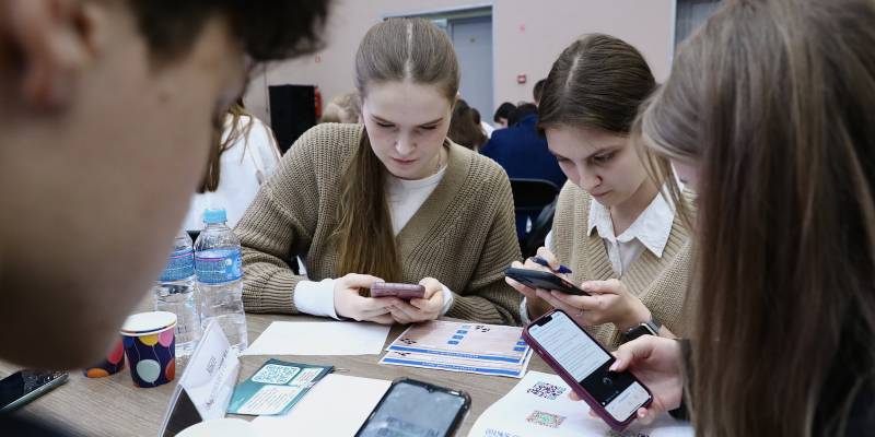 ​Департамент финансов Сургутского района организовал «умные игры» для школьников
