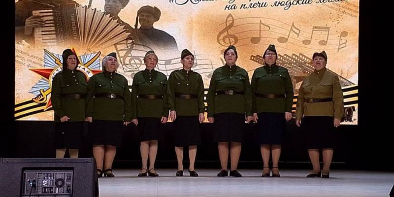 В Солнечном прошел районный патриотический фестиваль «Песня в солдатской шинели» В Солнечном прошел районный патриотический фестиваль «Песня в солдатской шинели»