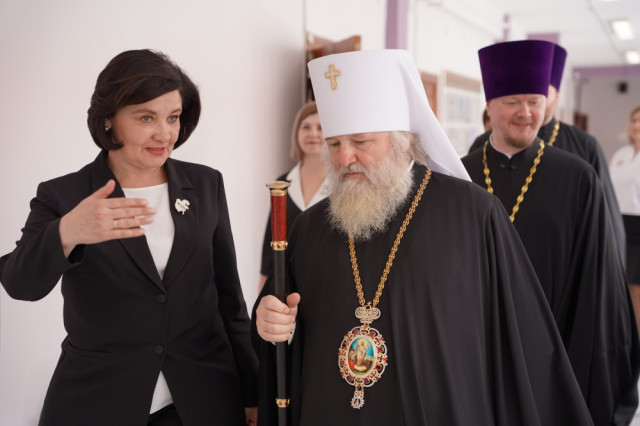 Митрополит Павел принял участие в заседании Координационного совета в Сургутском районе