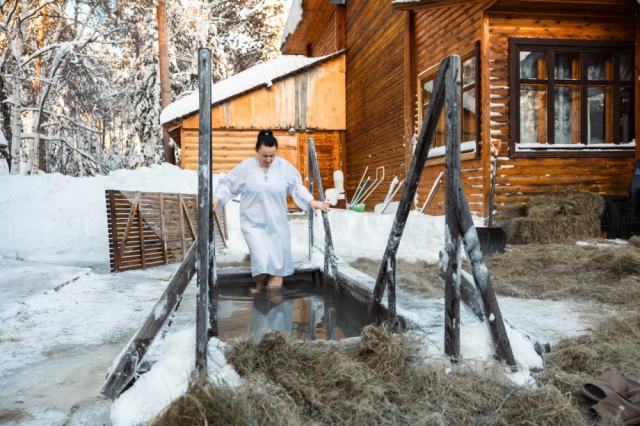 В Сургутском районе созданы безопасные условия для крещенских купаний