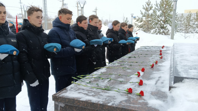 ​Сургутский район присоединился к памятным акциям, посвященным Дню полного освобождения Ленинграда о