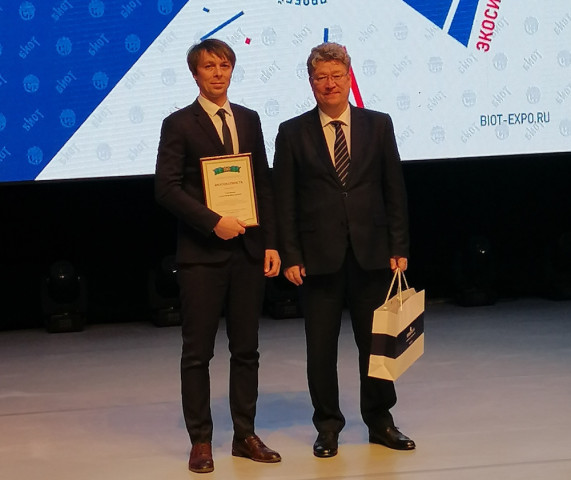 Специалистов по охране труда Сургутского района отметили окружными наградами