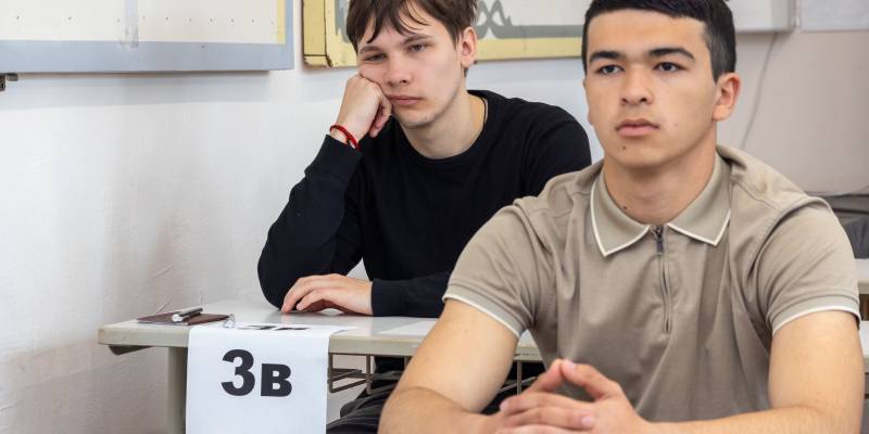 Рейтинг предметов и расписание ЕГЭ: кем станут выпускники школ Сургутского района
