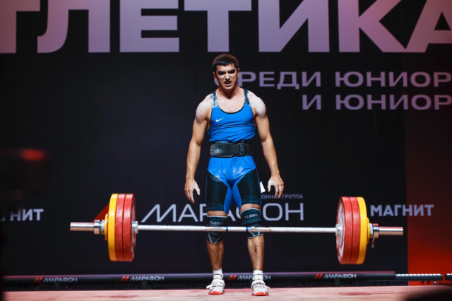 Спортсмен Сургутского района – чемпион России среди юниоров по тяжелой атлетике Спортсмен Сургутского района – чемпион России среди юниоров по тяжелой атлетике