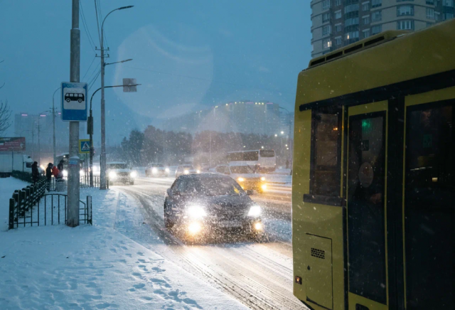 В Сургутском районе из-за непогоды введены ограничения скорости