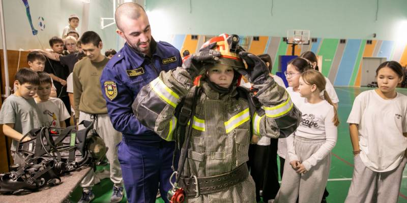 В Сургутском районе детей коренных малочисленных народов Севера обучают пожарной безопасности В Сургутском районе детей коренных малочисленных народов Севера обучают пожарной безопасности