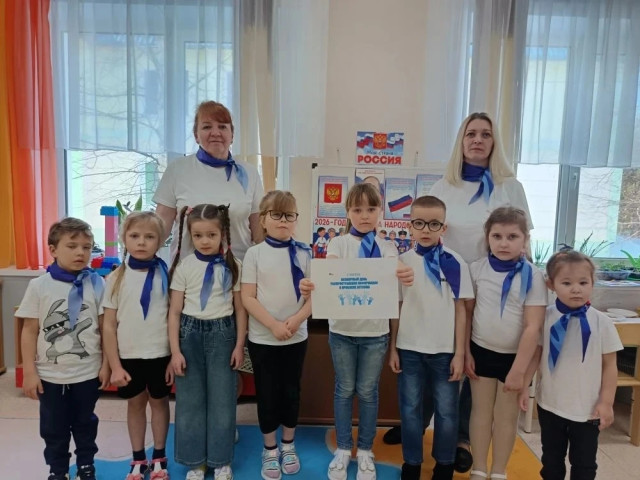 Акция в поддержку людей с аутизмом объединила образовательные учреждения в Сургутском районе