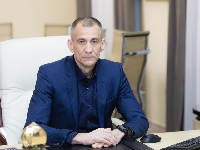 Андрей Трубецкой поздравил земляков с праздником: от вас зависит экономика страны Андрей Трубецкой поздравил земляков с праздником: от вас зависит экономика страны