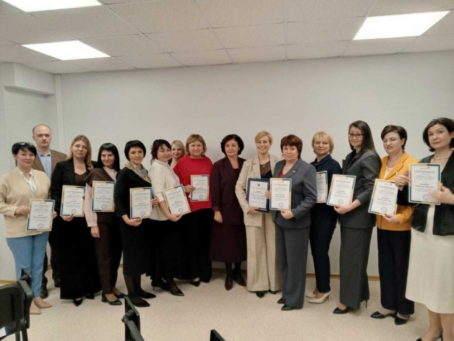 Педагоги Сургутского района учились принимать правильные решения в кризисных ситуациях