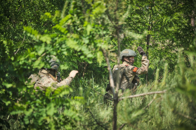 Военнослужащим из Югры предоставляется денежная выплата при получении госнаград Военнослужащим из Югры предоставляется денежная выплата при получении госнаград