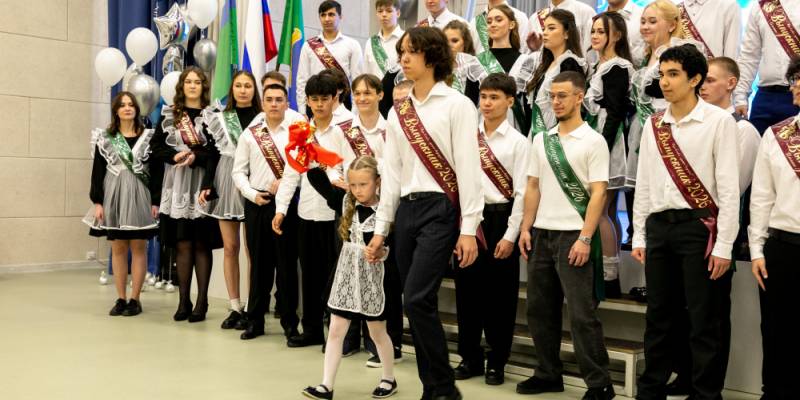 В школах Сургутского района прозвенел последний звонок