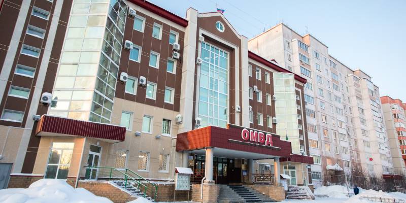 Полиция ищет советников