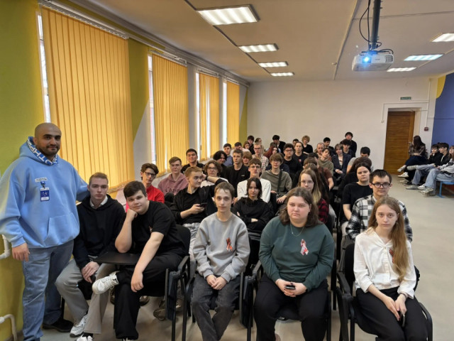 «Проводники смыслов» открыли студентам Лянтора дорогу к возможностям Росмолодежи «Проводники смыслов» открыли студентам Лянтора дорогу к возможностям Росмолодежи