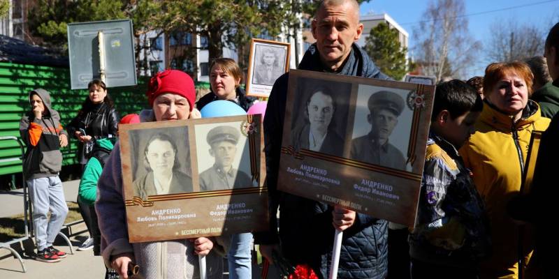 Гордимся героями - глава Сургутского района поздравил земляков с Днем Победы
