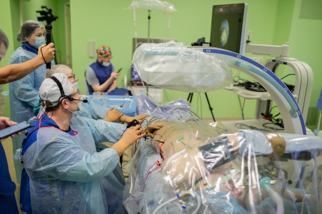 Репортаж из операционной: как избавиться от камней без мучений