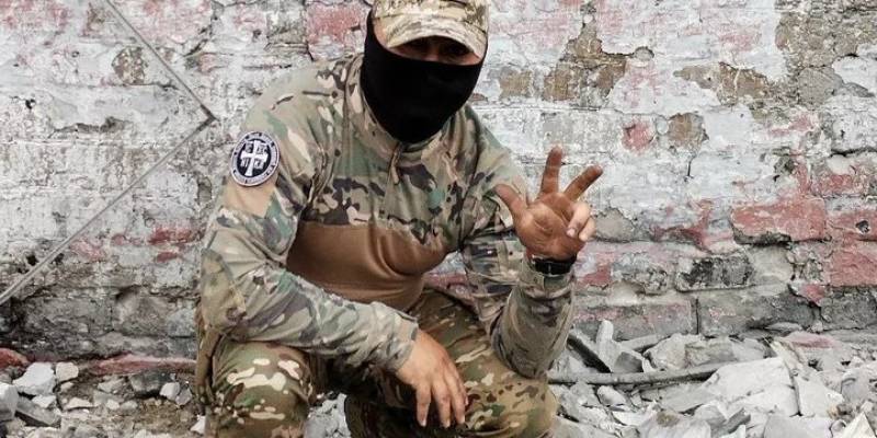 ​Братья по крови и по оружию