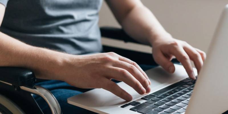 Работодатели Югры получат до 200 тысяч рублей за рабочие места для ветеранов СВО